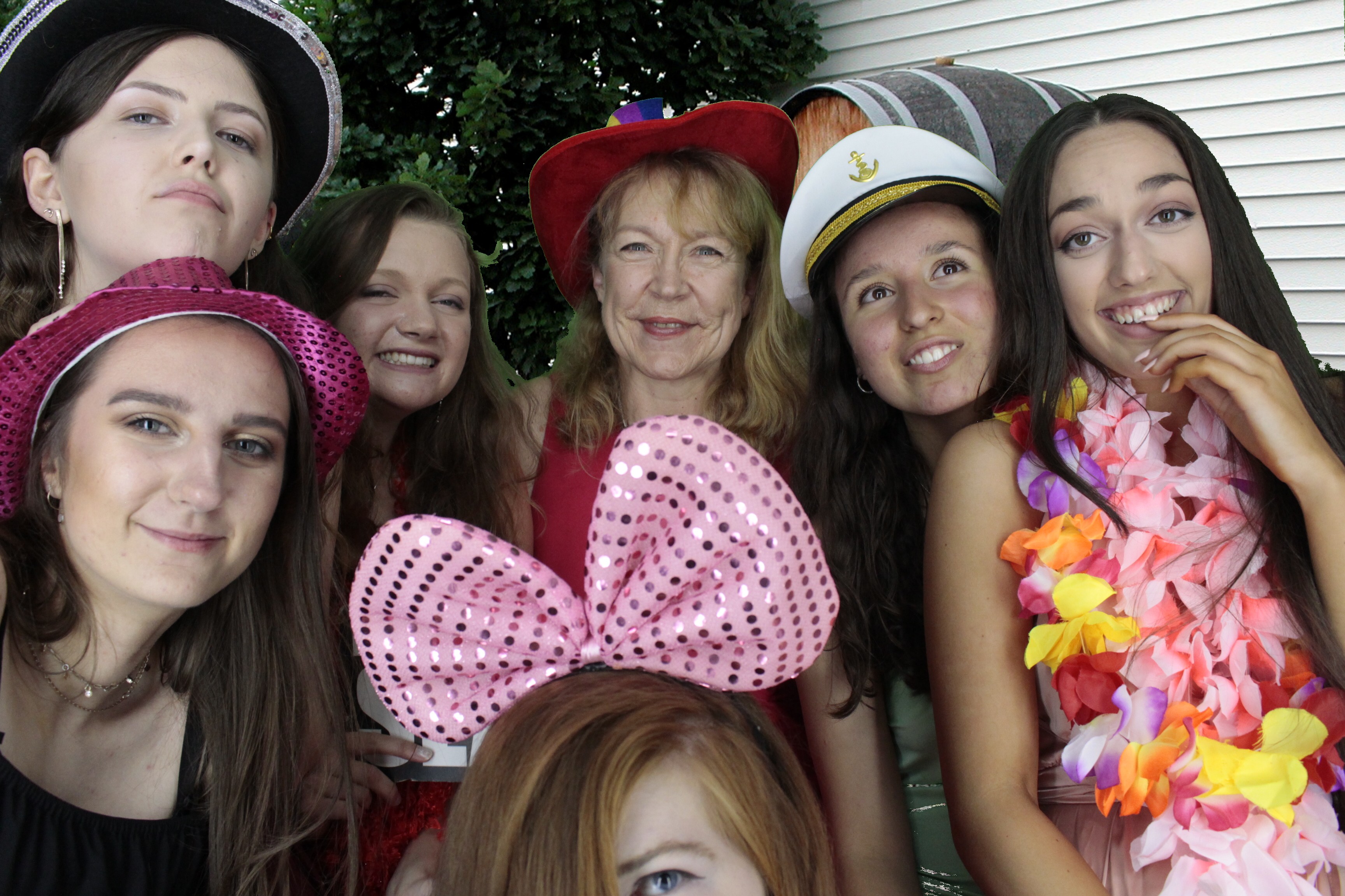 St Gabriel's Leavers 2019 | View more photos from the event at gallery.myphotoboothexperience.co.uk/u/MyPhotoBoothExperienceLtd/St-Gabriels-Leavers-2019